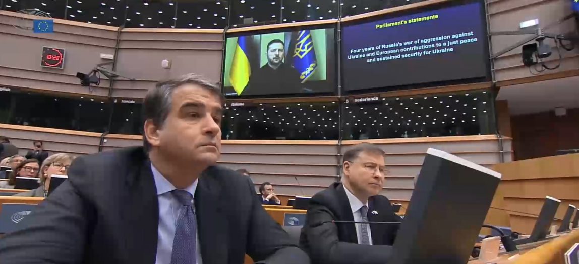 Zelenskyi sul monitor